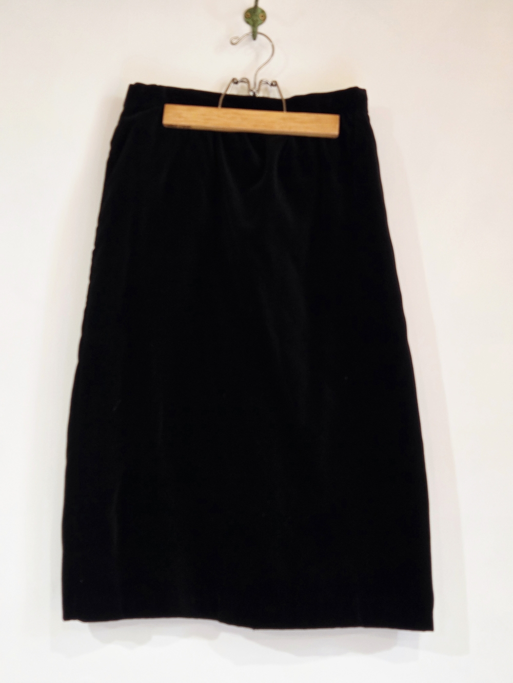 Russ Vintage Black Velvet Midi Skirt Size 12 - Whimsigoth 90s Grunge